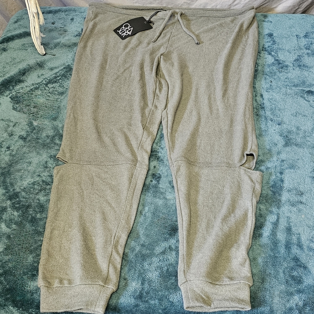NEW  Chaser Sage Green Cut Out Lounge Pants size Medium